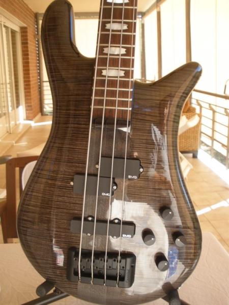 SPECTOR EURO 4LX CUSTOM TOTALMENTE NUEVO