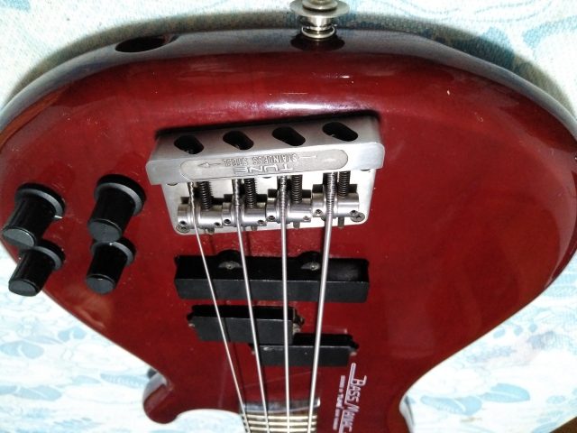 Tune Bassmaniac