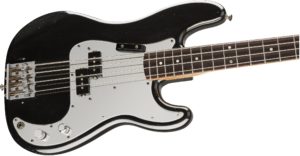 Fender Precision Bass Phil Lynott con su característico pickguard espejado